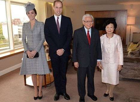 Кейт Миддлтон впервые вышла в свет после объявления о беременности