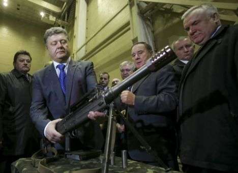 Президент распорядился профинансировать производство крылатых ракет и высокоточного оружия (ФОТО)