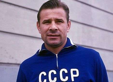 Исполнилось 85 лет со дня рождения легендарного голкипера Яшина (ВИДЕО)