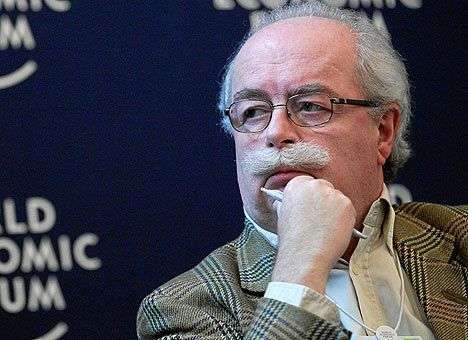 Погибшего главу Total предложили увековечить во «Внуково»