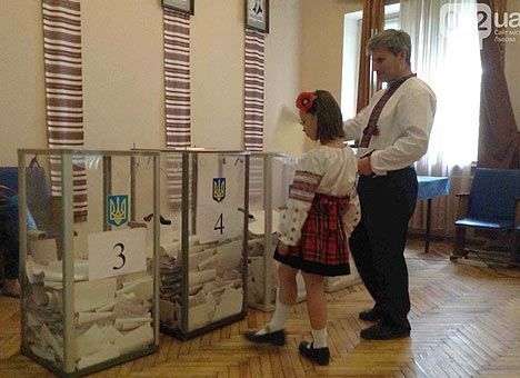 Все избирательные участки во Львове открылись вовремя и работают – мэрия