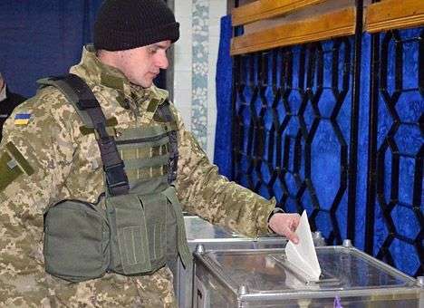В зоне проведения АТО проголосовало около 80% военнослужащих