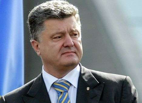 Из плена в Донбассе освобождено еще 11 человек - Порошенко