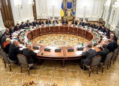 Киев готов назначить новую дату выборов в Донбассе