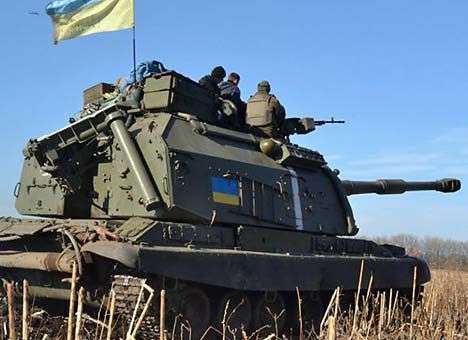 Украина готова перекрыть наступление на Мариуполь и Бердянск - Порошенко