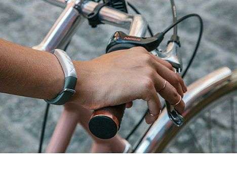 Jawbone выпустила новую версию своего фитнес-браслета (ФОТО, ВИДЕО)