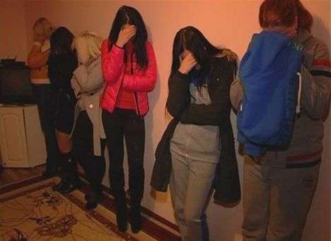 В Запорожье ликвидировали солидный бордель (ФОТО)