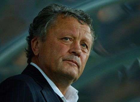 Тренер «Днепра»: «После удаления Бартуловича играли на удержание»