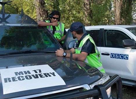 На месте крушения «Боинга-777» найдены новые человеческие останки