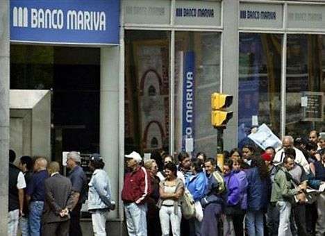 Из-за забастовки в Аргентине парализован банковский сектор