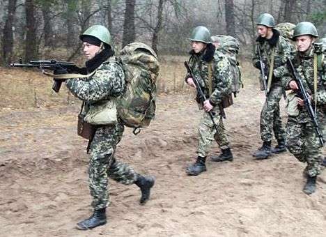 Армию поделят на силы