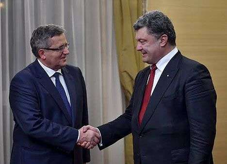 Порошенко и Коморовский обменялись приглашениями в гости