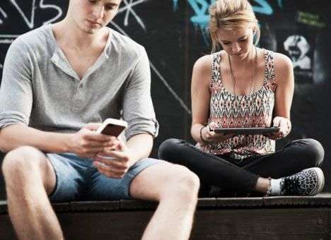 Американцы проводят больше времени за смартфонами, чем перед телевизорами