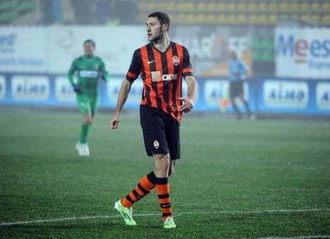 Защитник «Шахтера» отыграл матч с «Карпатами» с переломом (ВИДЕО)