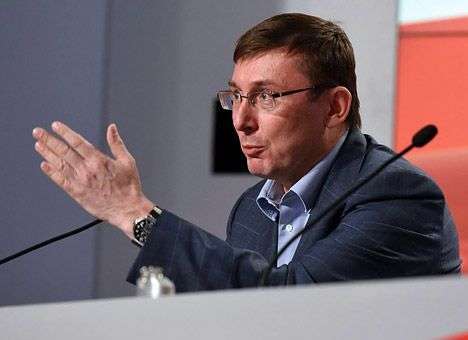 В правительстве будет много иностранцев - Луценко