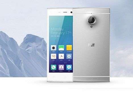 Компания IUNI меняет стратегию продаж смартфона U2 (ФОТО)