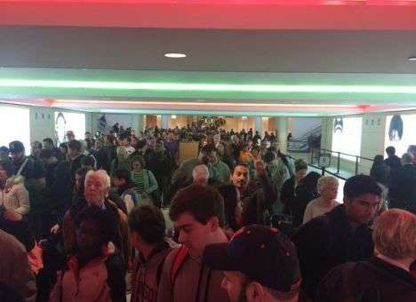 День благодарения вызвал коллапс в авиаперевозках в США (ФОТО)