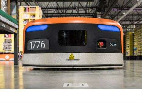 Amazon начал использовать роботов Kiva для перемещения товаров на складах (ВИДЕО)