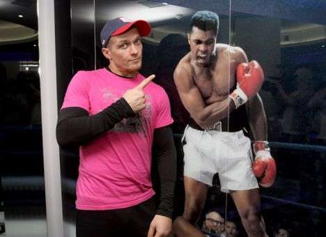 Александр Усик завершает подготовку к титульному бою против Дэни Вентера (ФОТО)