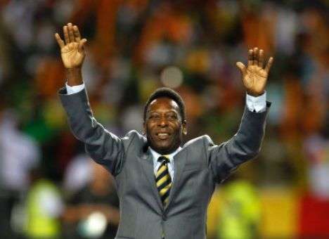 Бразильский клуб подписал пожизненный контракт с Пеле