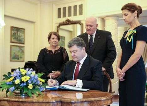 Порошенко предложил австралийцам вести бизнес в Украине
