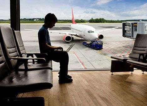 Введен запрет на полеты в Харьков, Днепропетровск и Запорожье