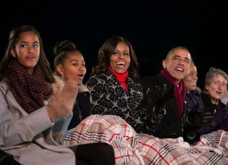 Обама пожаловался, что жена никогда не надевает его подарки (ФОТО)