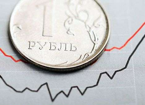 Евро в России перешагнуло за отметку в 100 рублей