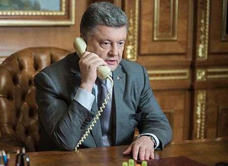 Порошенко и Путин регулярно общаются - глава АП