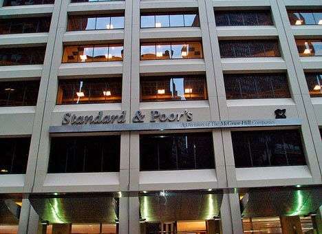 В 2015 году Украине нужно будет $11 млрд. для выплат по внешним долгам - S&P