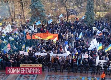 Столичным водителям советуют не ехать к Раде