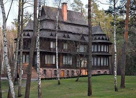 На резиденцию «Залесье» ежегодно тянули из бюджета «круглую сумму» - Госуправделами