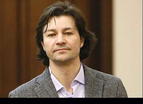 Формировать Антикоррупционное бюро поручили артисту и итальянцу