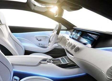 Беспилотники Mercedes-Benz оборудуют камерами LG