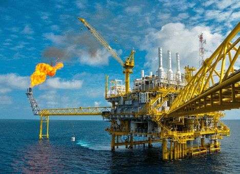 Нефть продолжает стремительно дешеветь