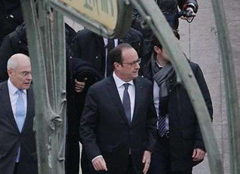 Олланд, встретившись со свидетелями расстрела журналистов, собрал второе совещание