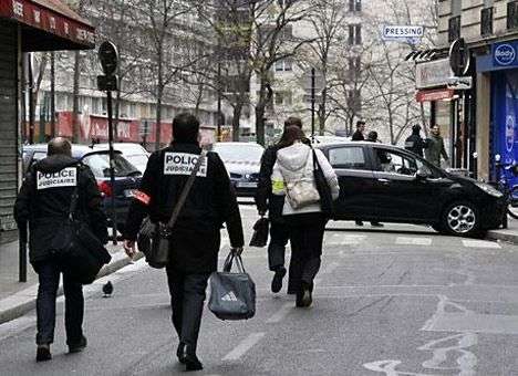 Напавшие на редакцию в Париже планировали новое преступление