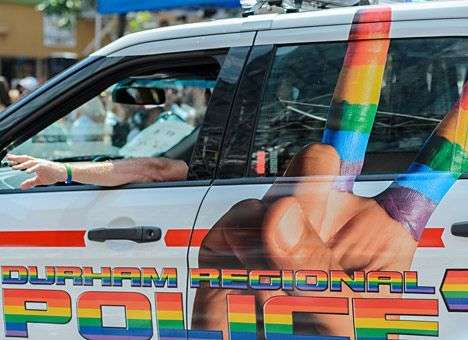 В России запретили выдавать права представителям ЛГБТ