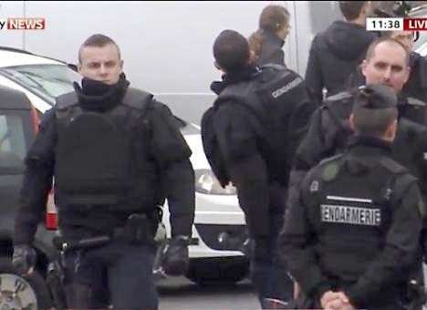 Началась спецоперация по поимке подозреваемых в расстреле журналистов (ФОТО)