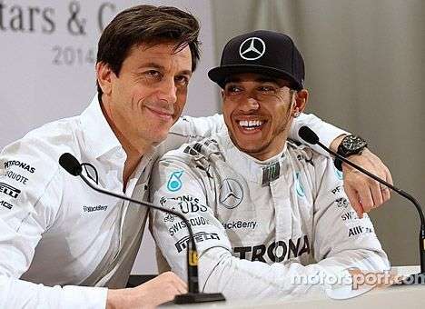 Льюис Хэмилтон будет получать 20 млн. евро в год