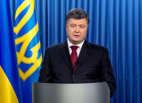 Порошенко заявил об усилении контроля на линии разграничения в Донбассе (ВИДЕО)