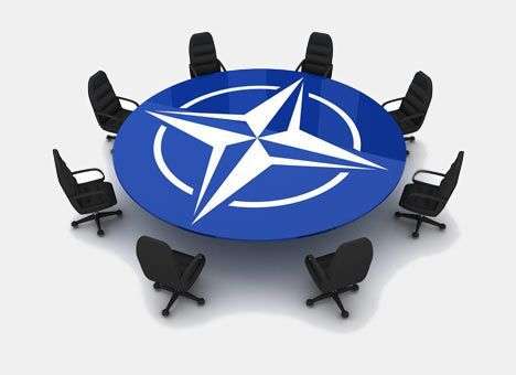Сегодня в Украину прибудет делегация НАТО