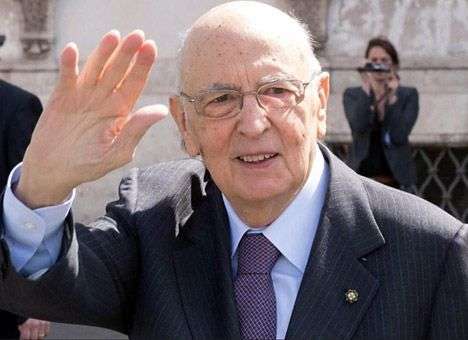 Президент Италии подал в отставку