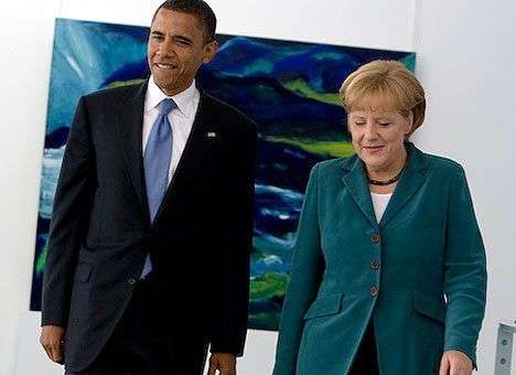 Обама и Меркель обсудили финансовую помощь Украине