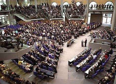 Бундестаг предварительно принял ассоциацию Украины с ЕС