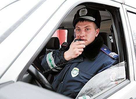 Аваков создает патрульную полицию, и предлагает новые авто и стипендии