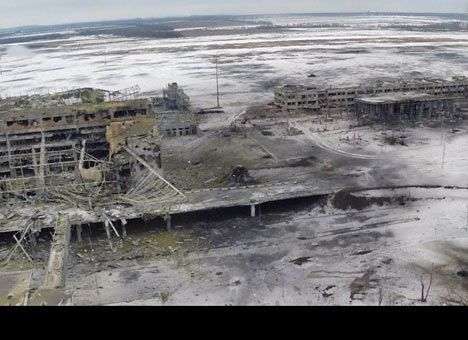 В аэропорту Донецка провели спецоперацию