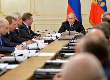 РФ не будет втягиваться в гонку вооружений - Путин