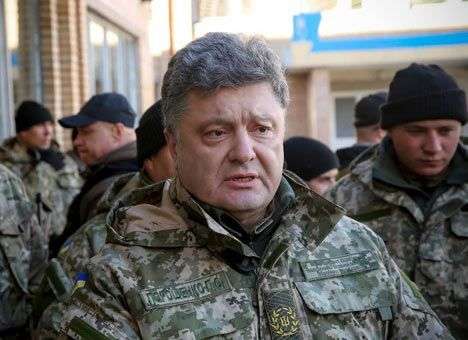 Порошенко созвал силовиков утвердить план по Донбассу