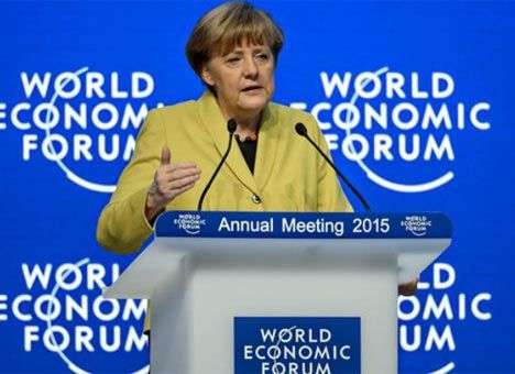 В Давосе Меркель говорила об освобождении Донбасса